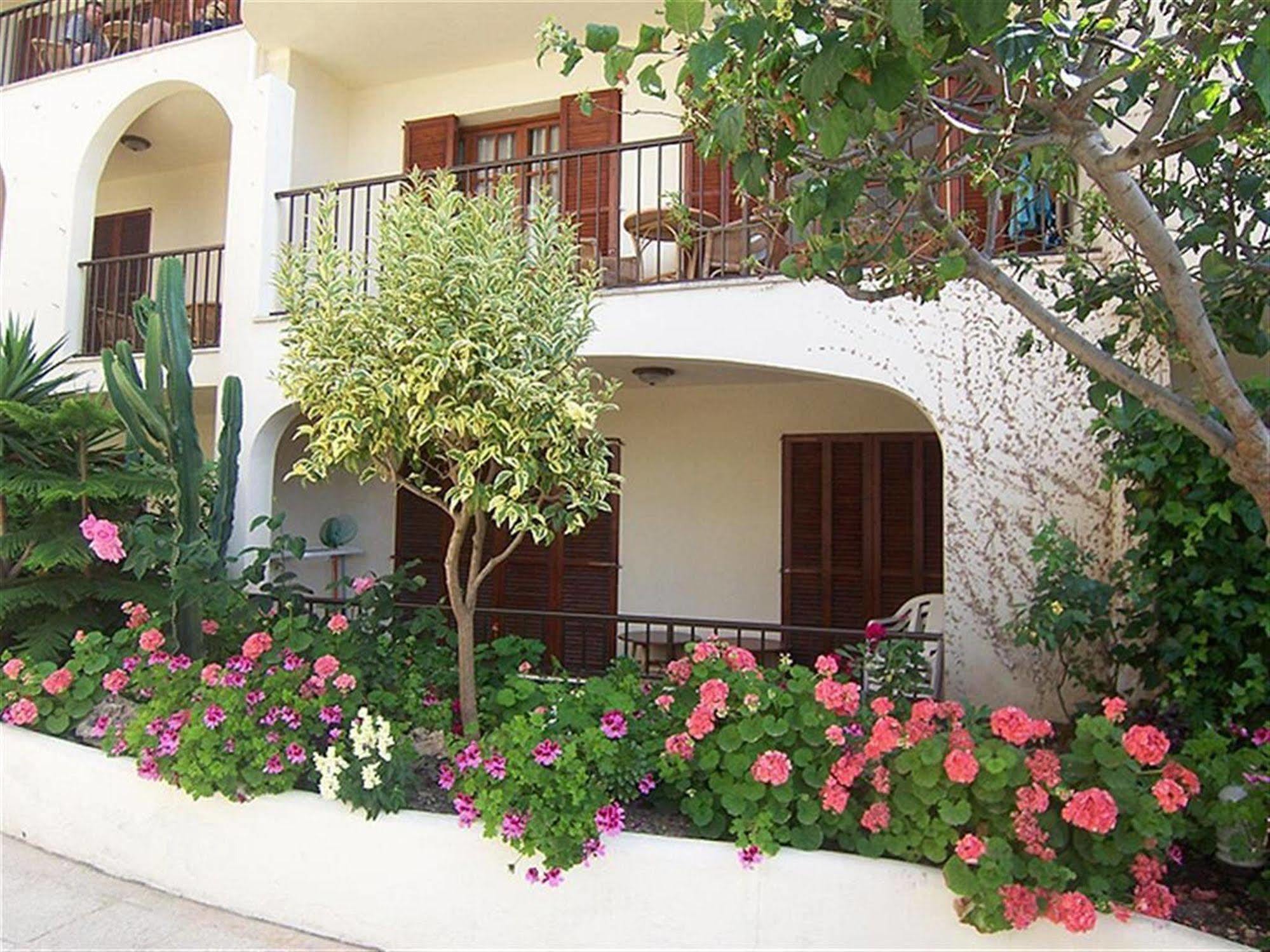 Apartamentos Casa Vida Santa Ponsa Exterior photo
